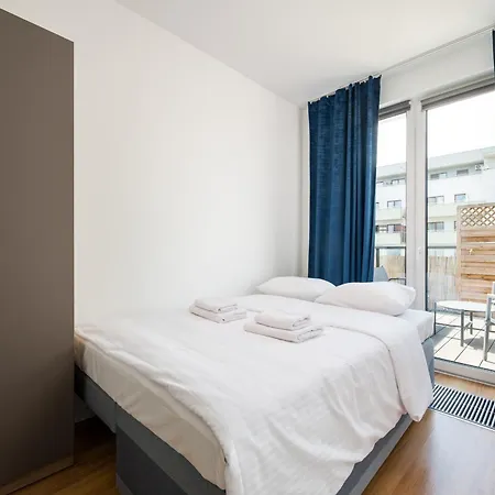 Wola Karlinskiego Homely By Bookinghost Apartamento *